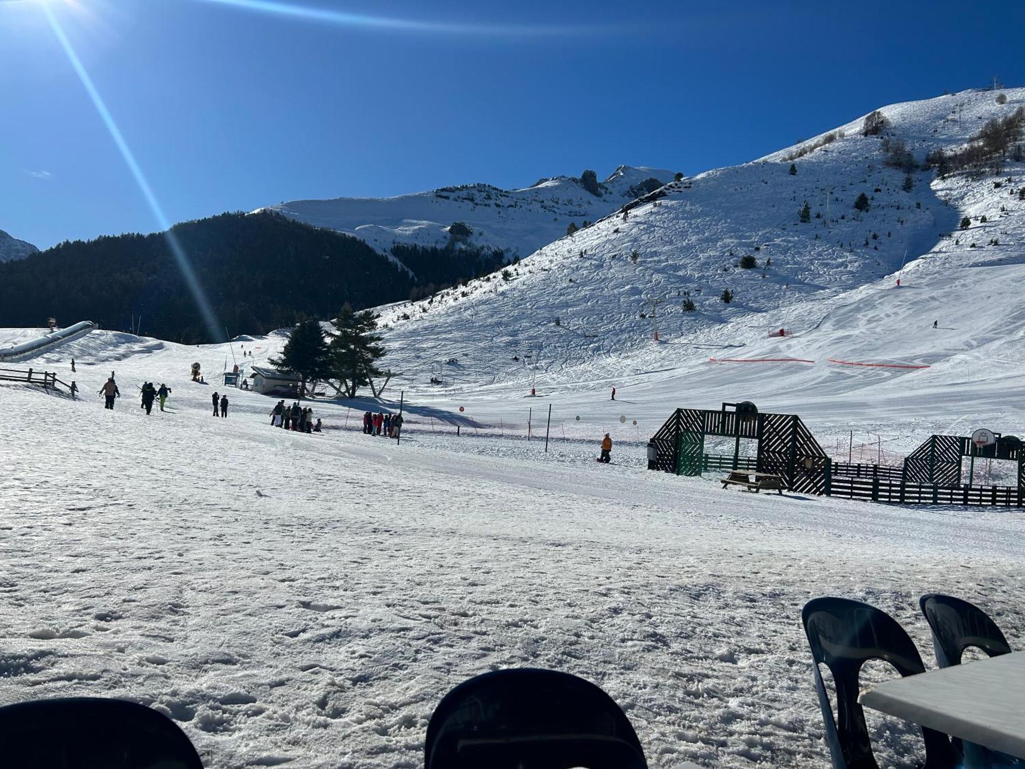 Val Louron Hautes Pyrenees Superbe Appartement Tout Confort Au Pied Des Pistes 4 Personnes Genos Luaran gambar